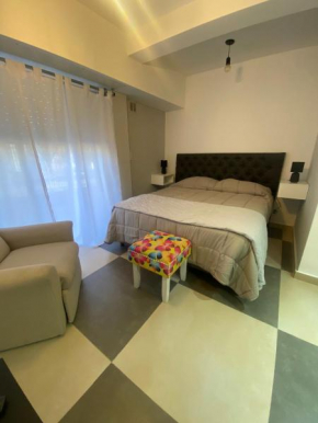 Apart Duclout Monte Grande a 15 minutos del Aeropuerto Desayuno gratuito Zona Residencial
